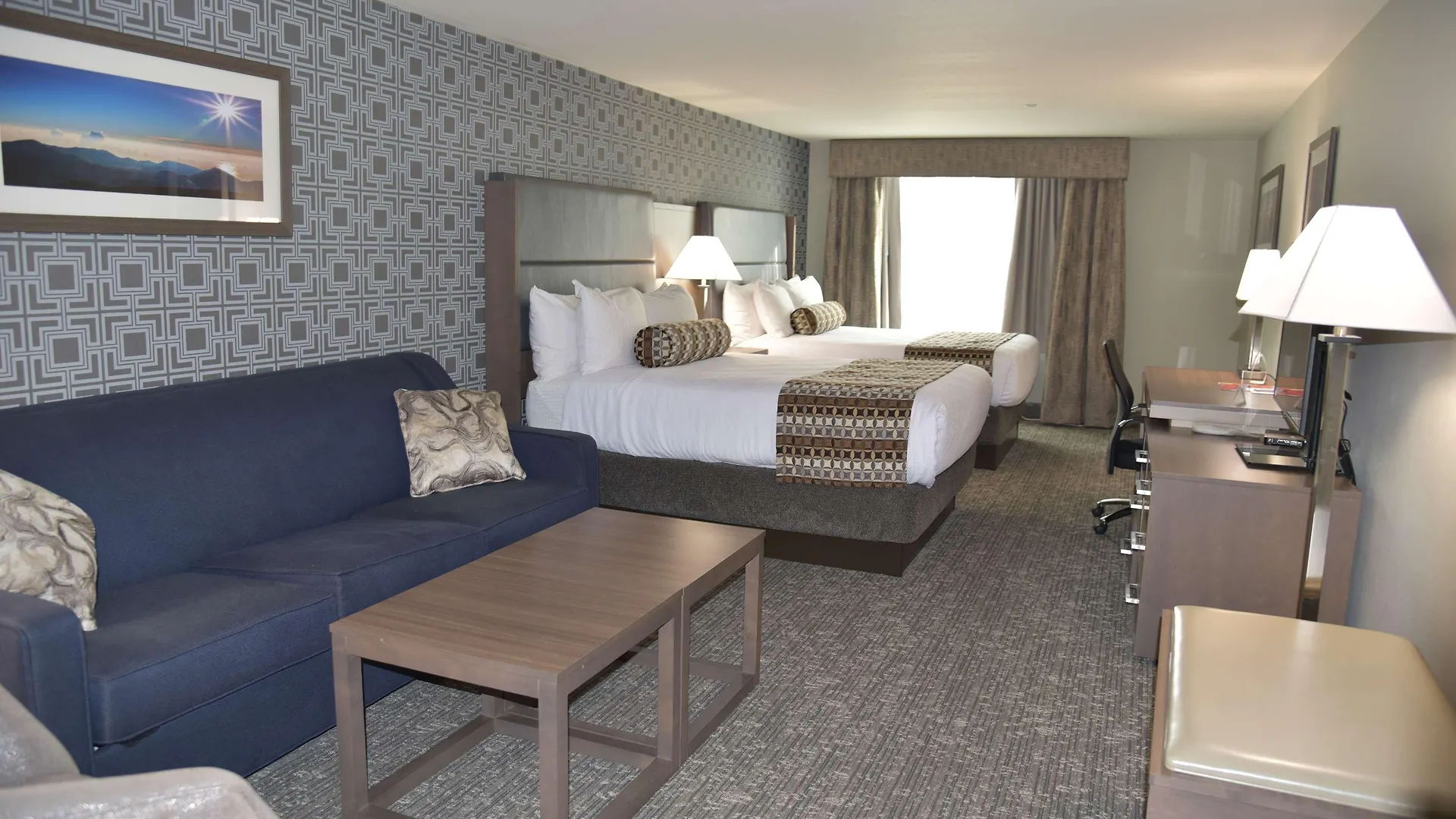 Best Western Plus Las Vegas West 3*,