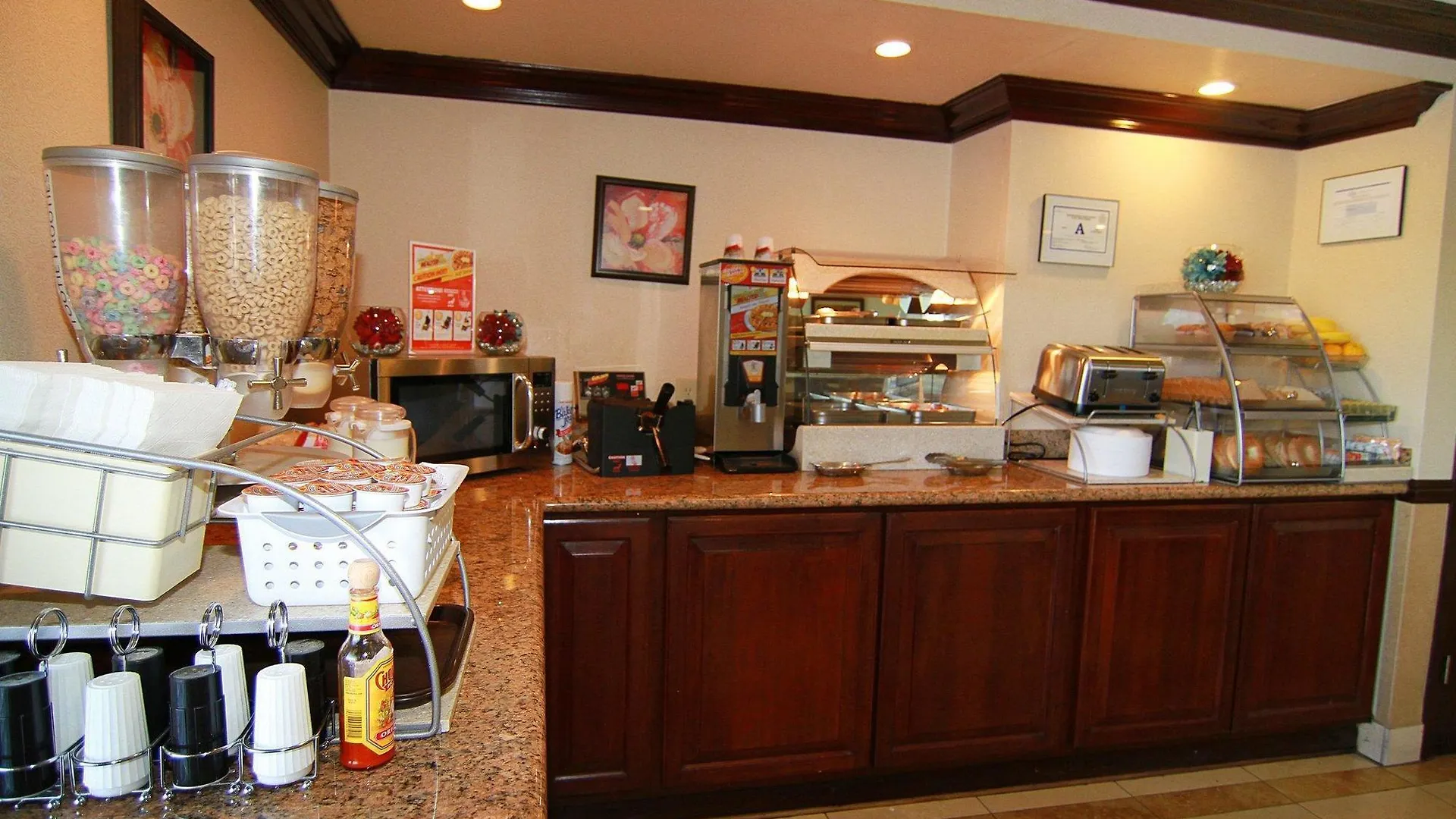 Best Western Plus Las Vegas West Hotel