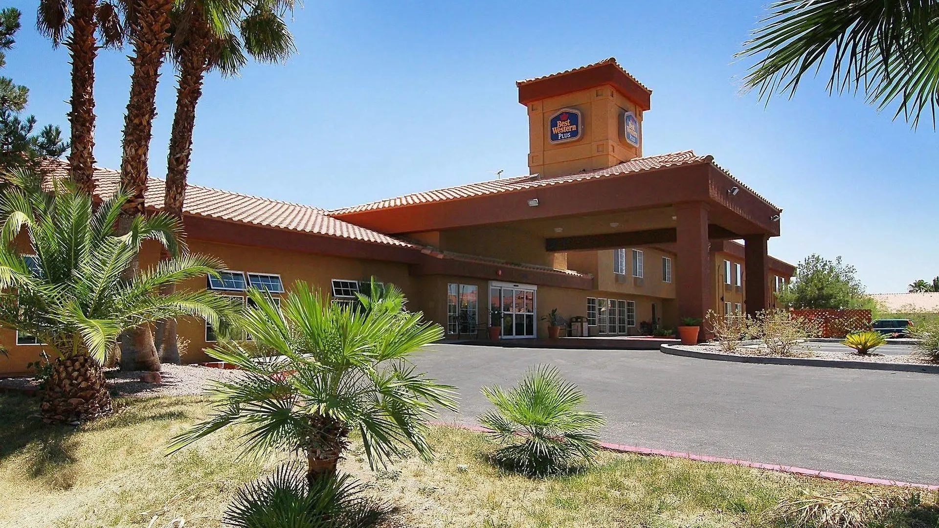 Best Western Plus Las Vegas West 3*,